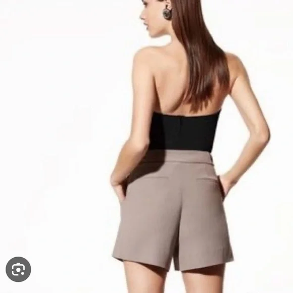 Babaton Hikaru Skort size 10 - Picture 2 of 6